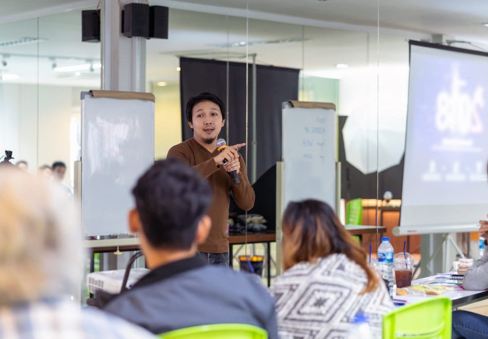 Art of Influence & Persuasion